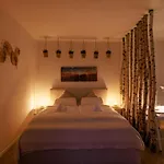 Central & Exclusive Amenities