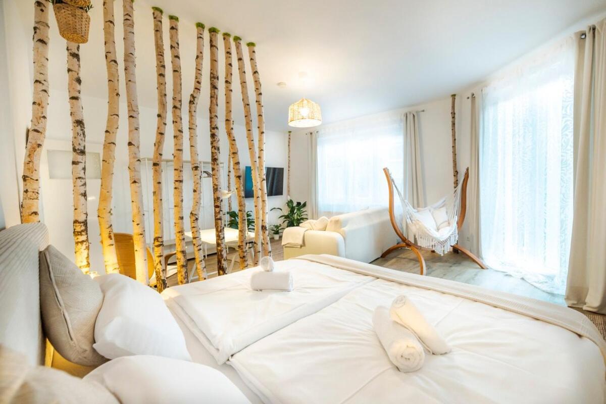 & Exclusive Amenities Apartment Hannover