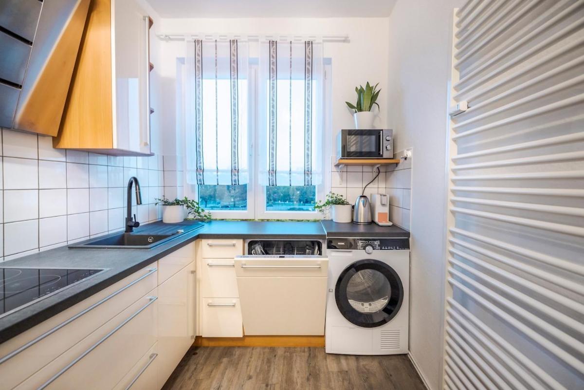 Apartment & Exclusive Amenities